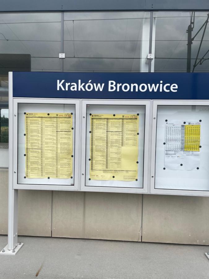 Апартаменты Bronowice Краков Экстерьер фото